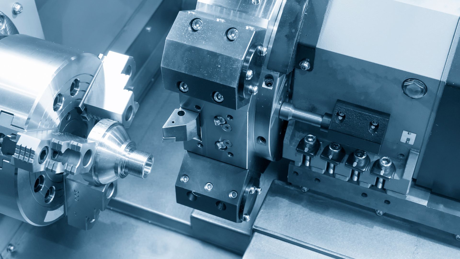 Sectores industriales METALSUR Mecanizados Granada — construcción, minería, agricultura, náutica, defensa, reciclaje